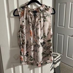 Tank top floral blouse Size L with tie strings in the front
